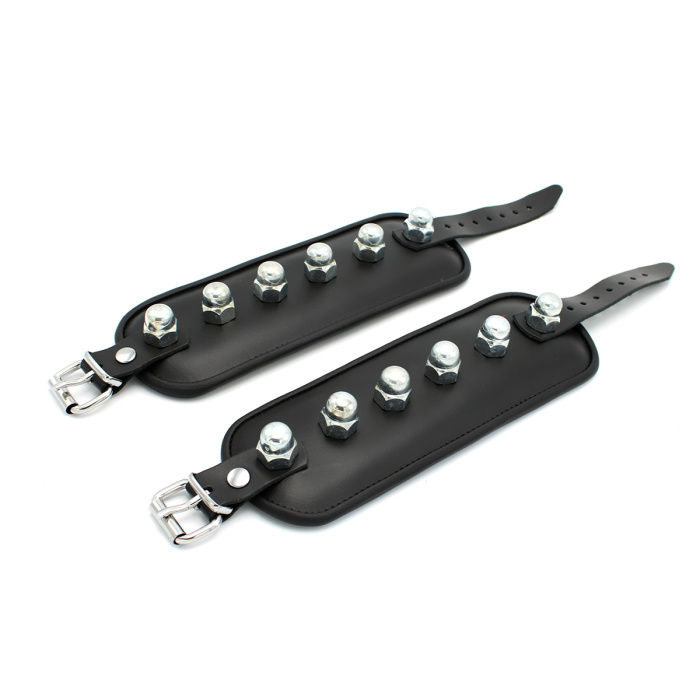 Leather Padded Handcuffs Spikey Nuts - Afbeelding 7